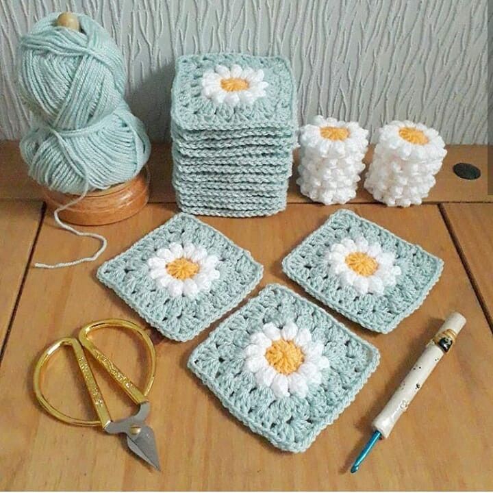Summer Days Daisy Bag Crochet Pattern